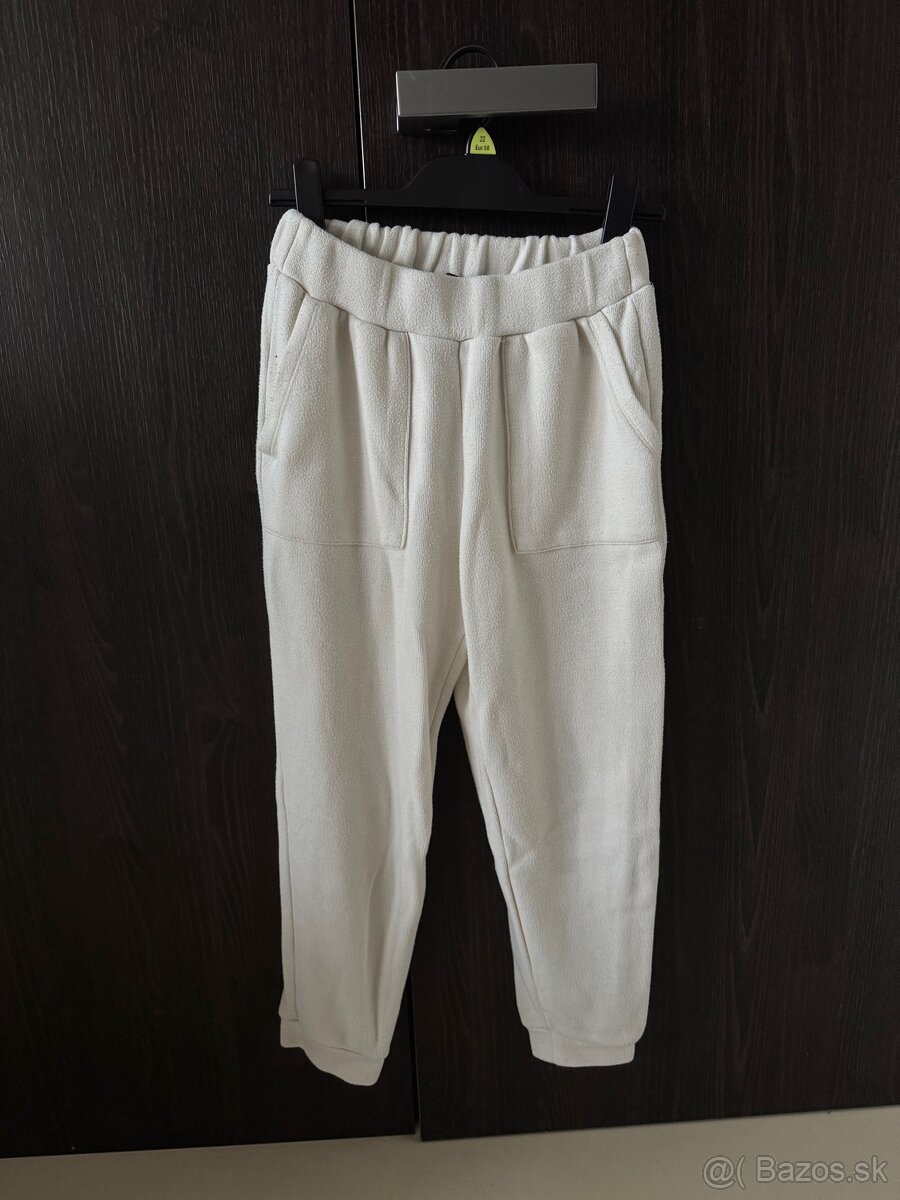 Úpletové joggers Zara