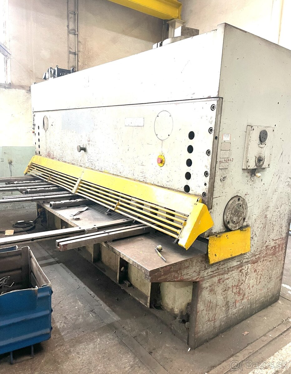 Nožnice tabuľové CNTA 3150/16 A