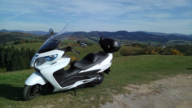 Suzuki Burgman AN400 2016 1. majiteľ, kúpený na SK