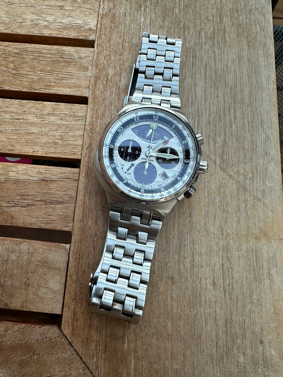 Citizen Eco-Drive AV0031-59A - Caliber 2100