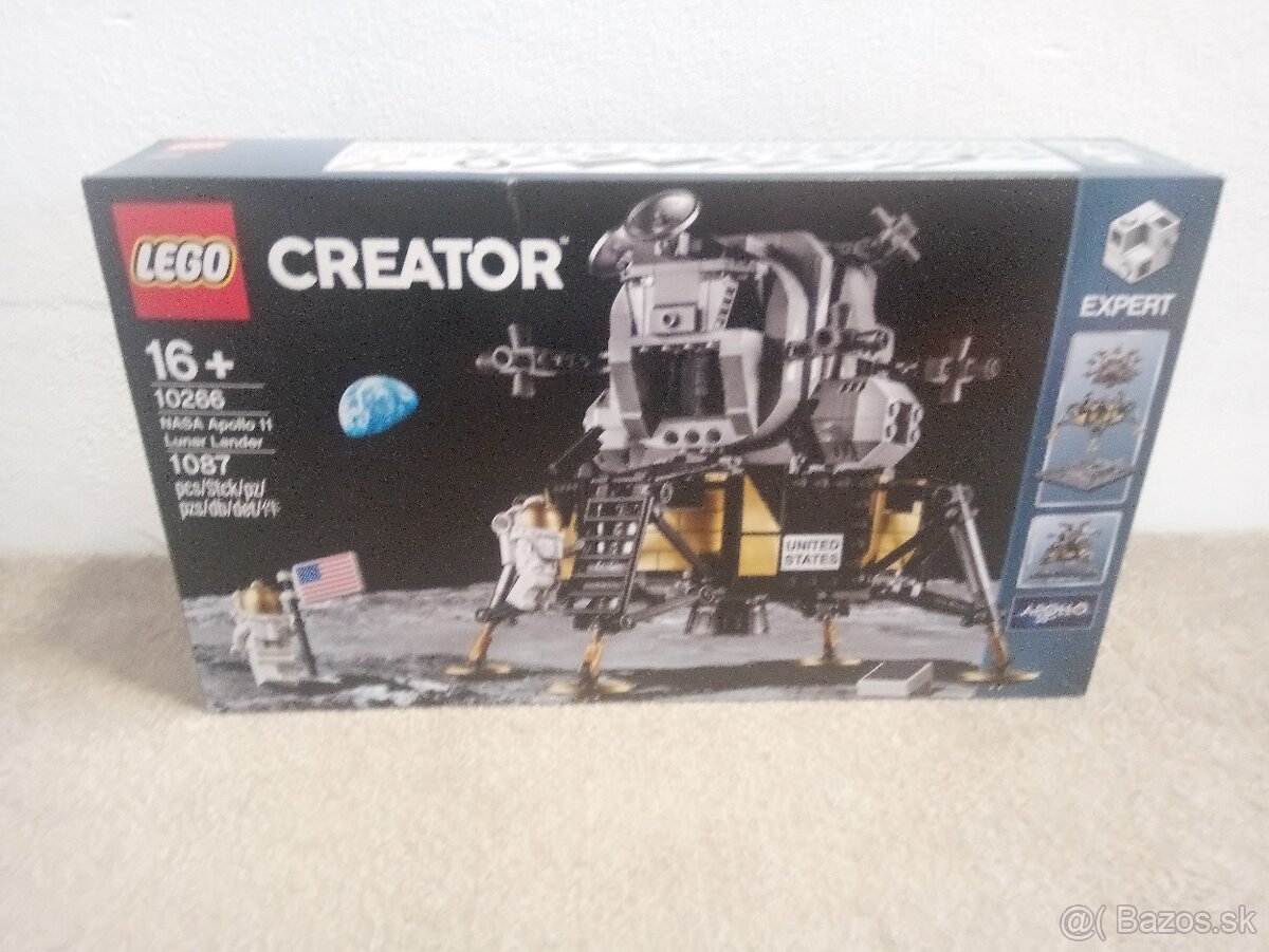 Lego creator 10266