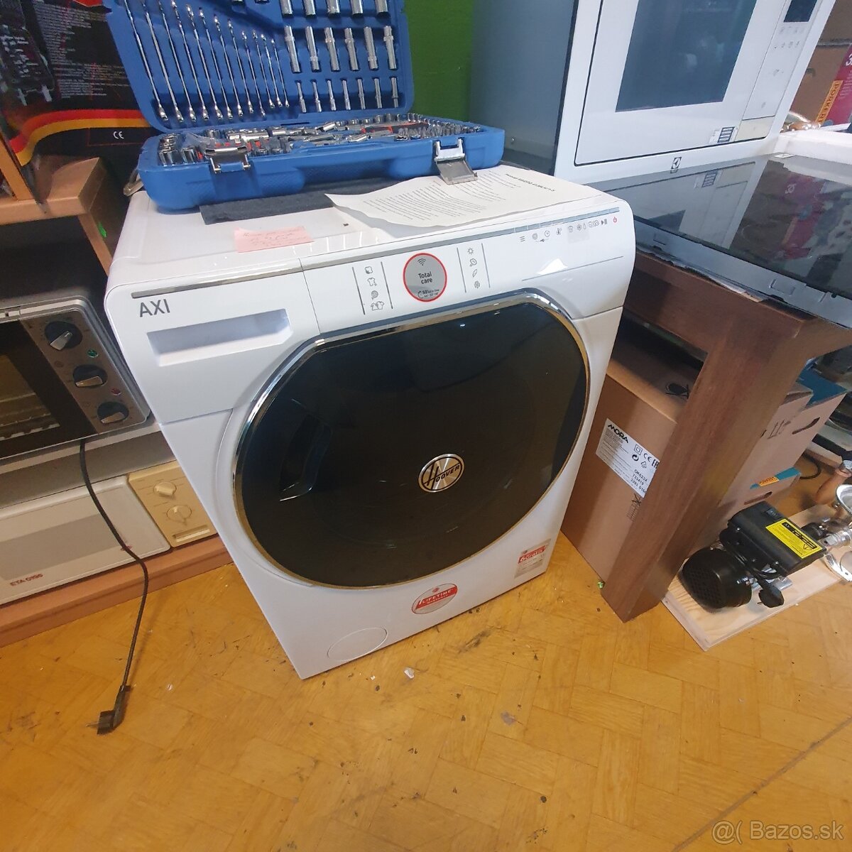 Predám práčku Hoover so sušičkou na 13 kg