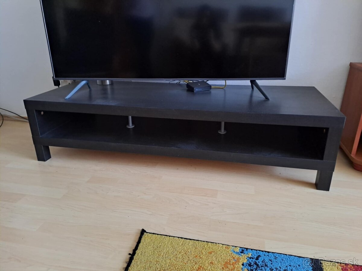 stolik pod TV
