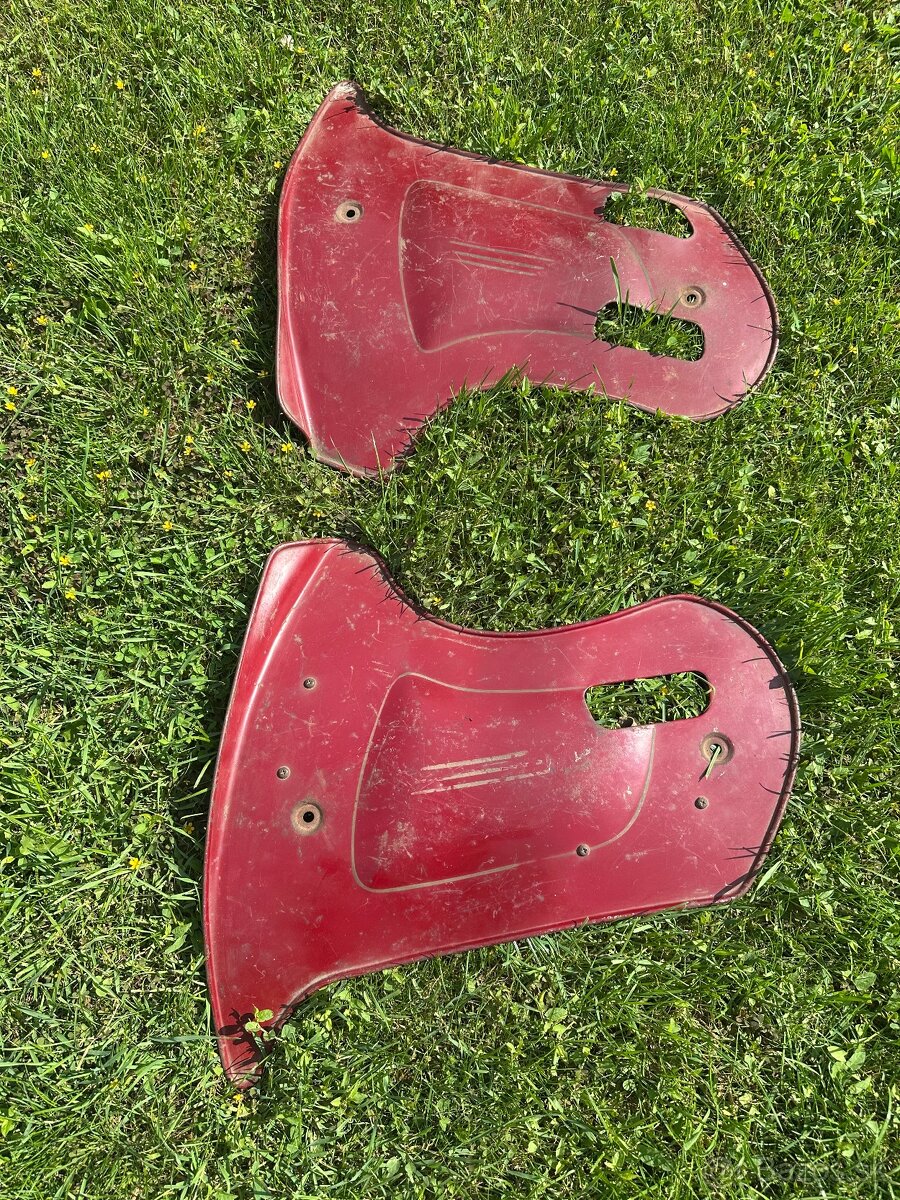 Plechy na Jawa 250 / 350