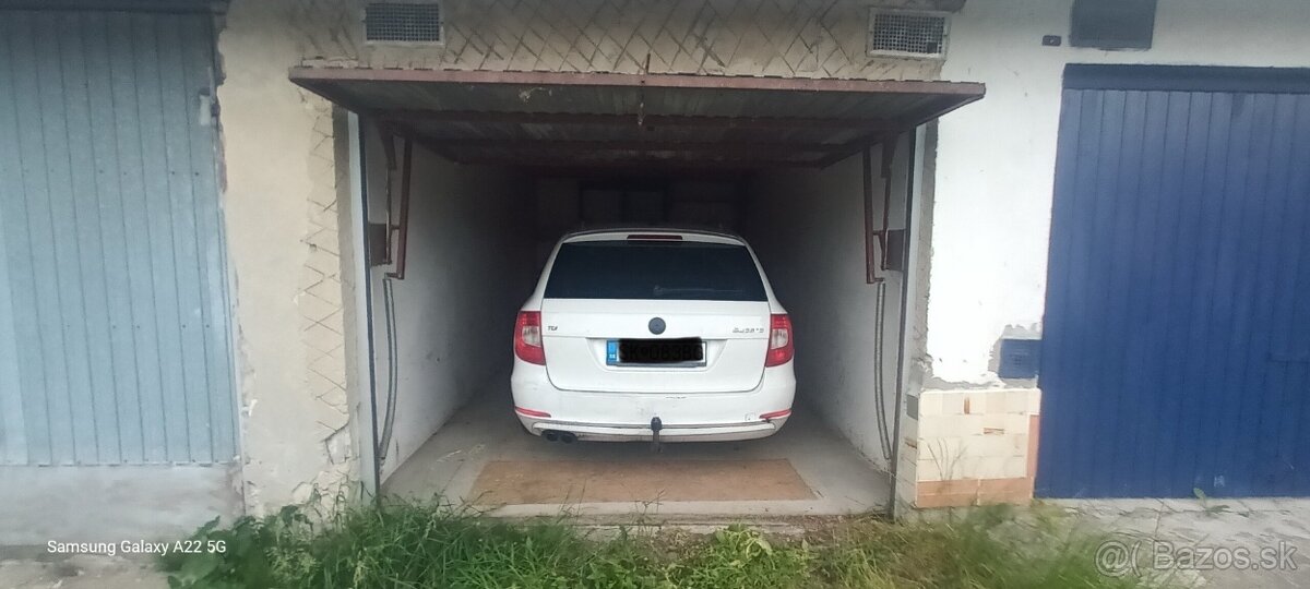 Dam do prenajmu garaž