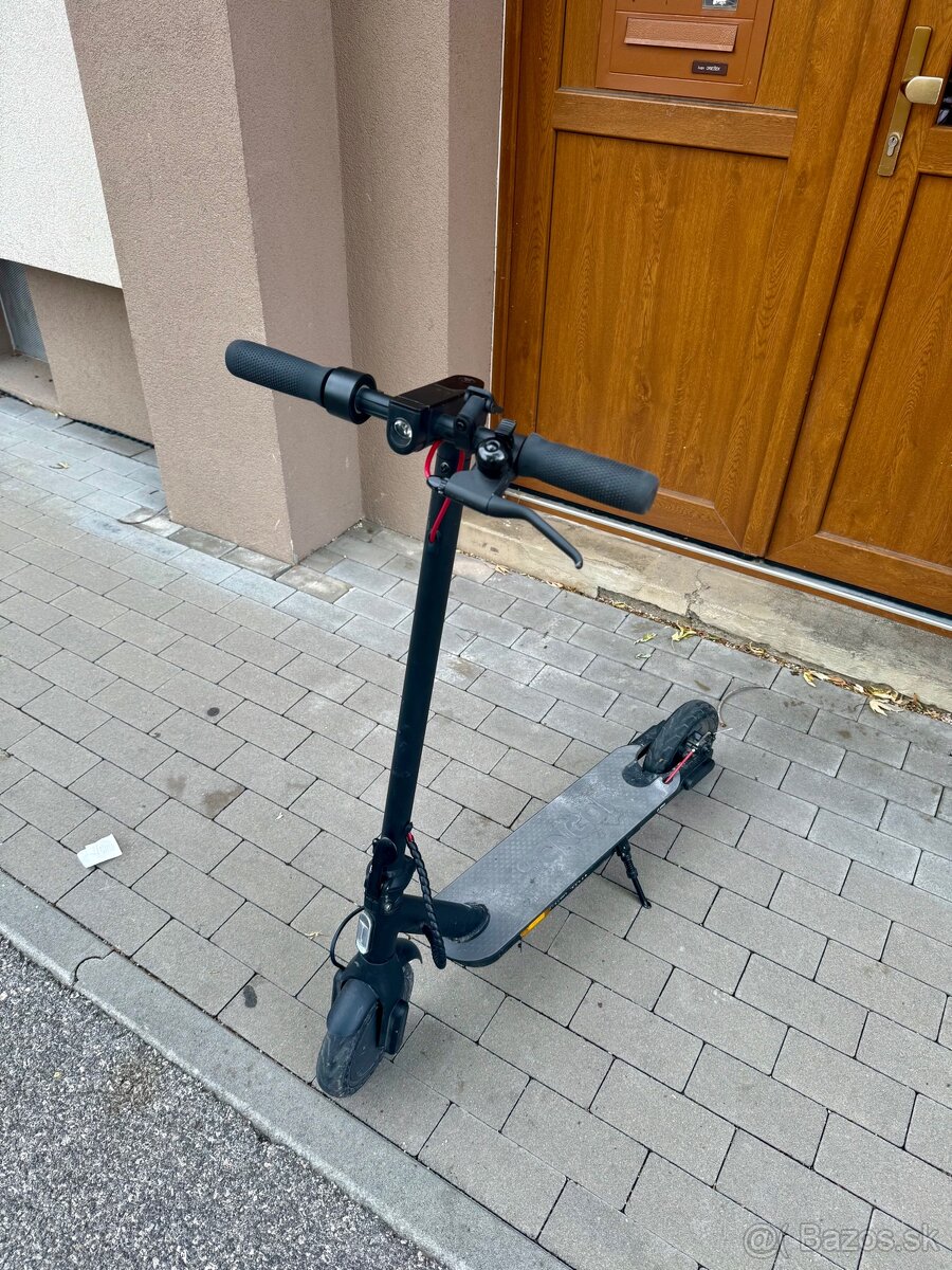 Elektrická kolobežka