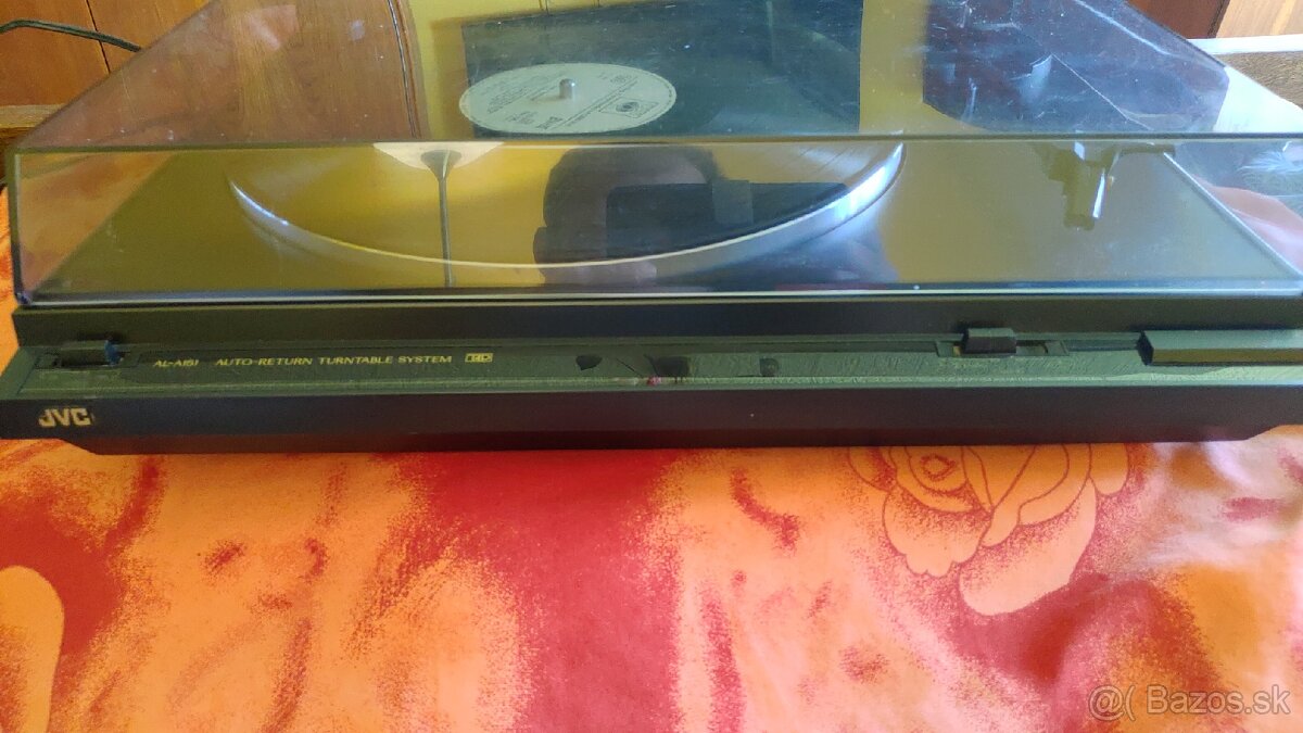 Predám Gramafón JVC