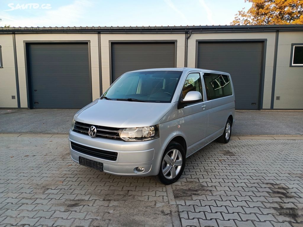 VW Multivan 2,0 Tdi 103kw - Comfortline