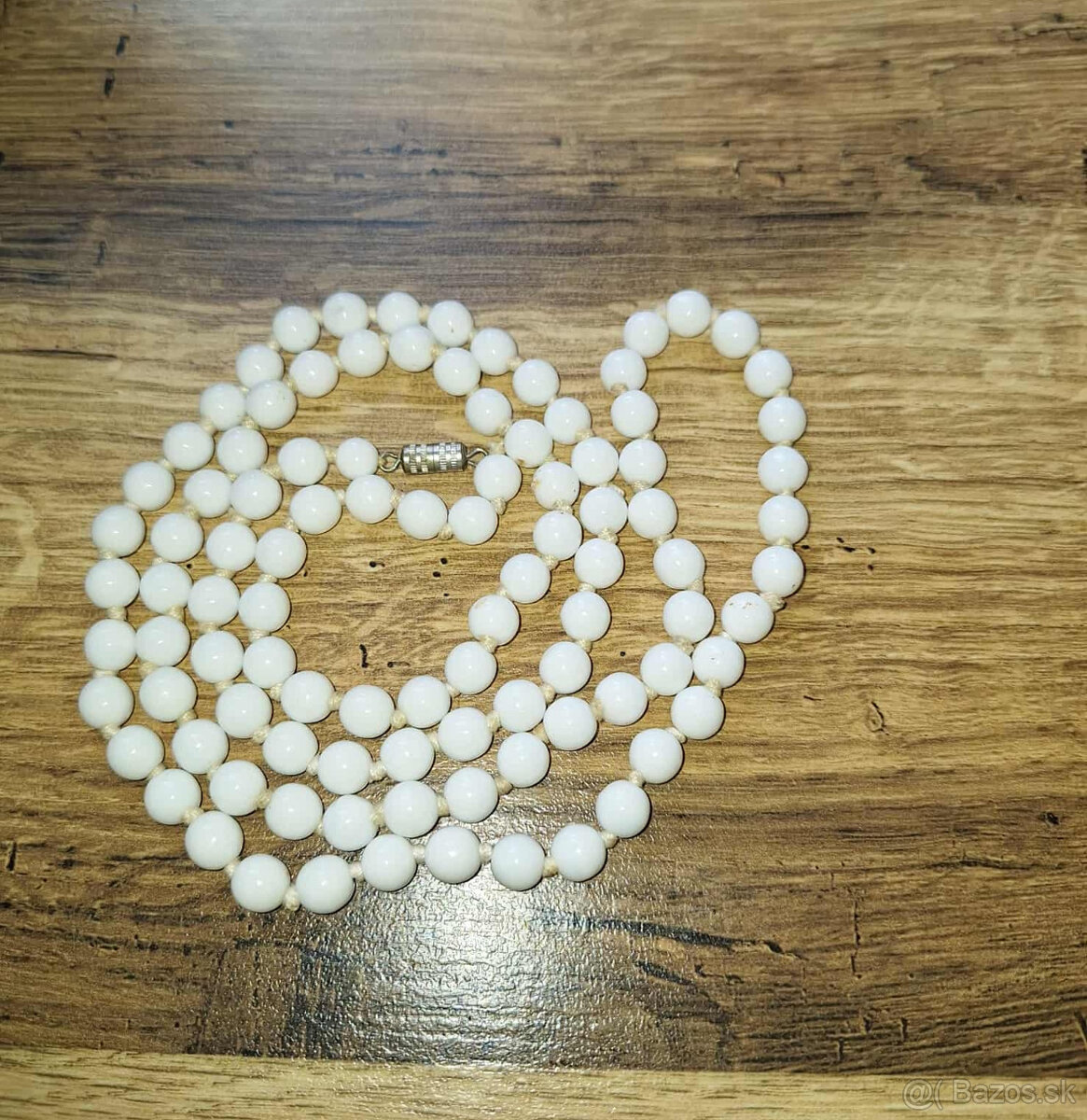 STARÝ NÁHRDELNÍK SKLO