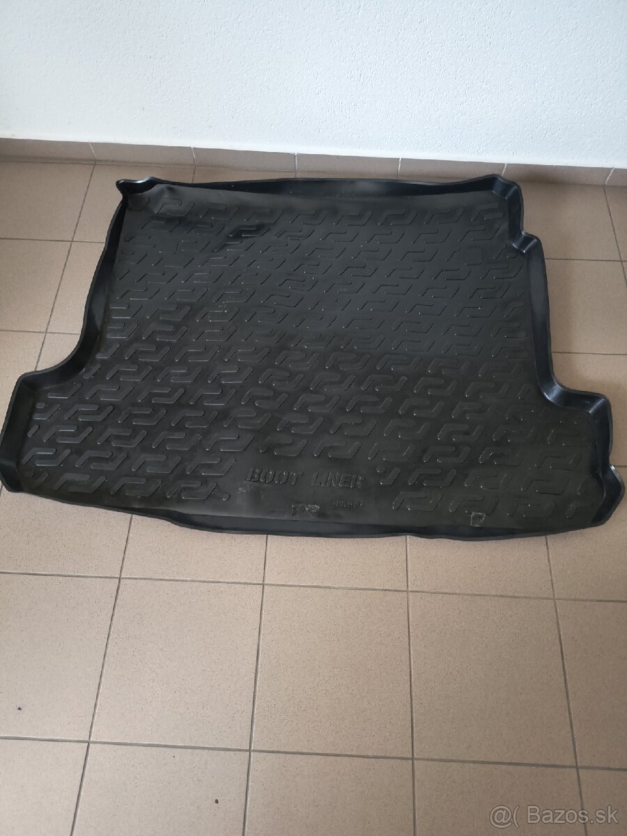 Vanička do kufra Renault Fluence.