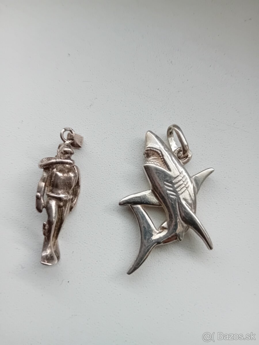 Predam strieborne privesky
