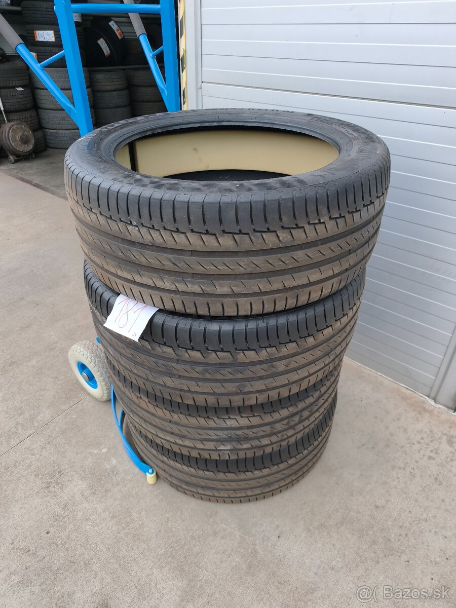 265/45 r 21