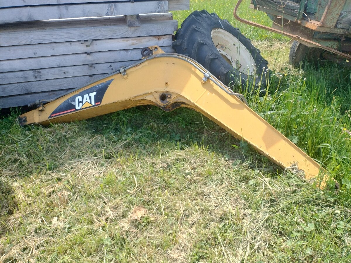 Hlavné rameno cat 305