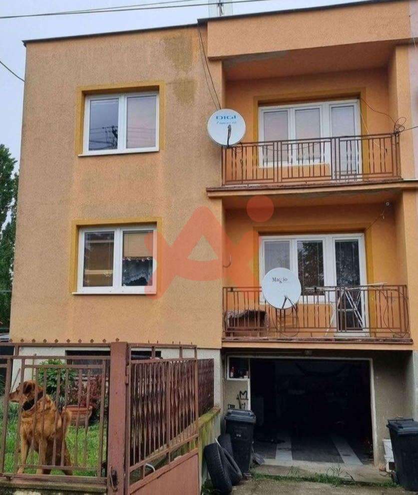 Bez maklérov predám velky dom v lokalite Tešedíkovo (ID: 104