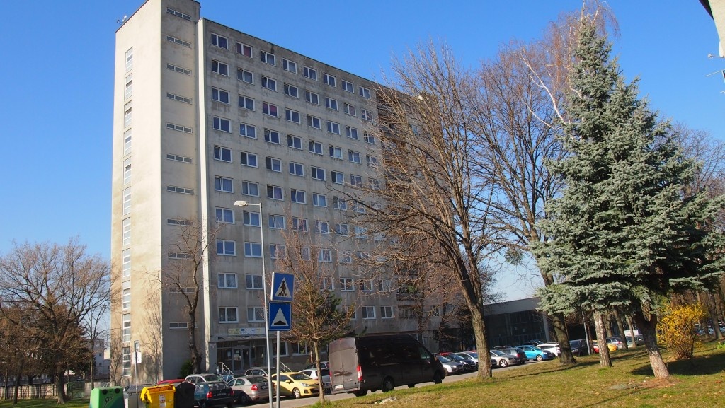 izba v 2 izb. byte ubytovňa ALVENA Vranovská 6 v Petržalke