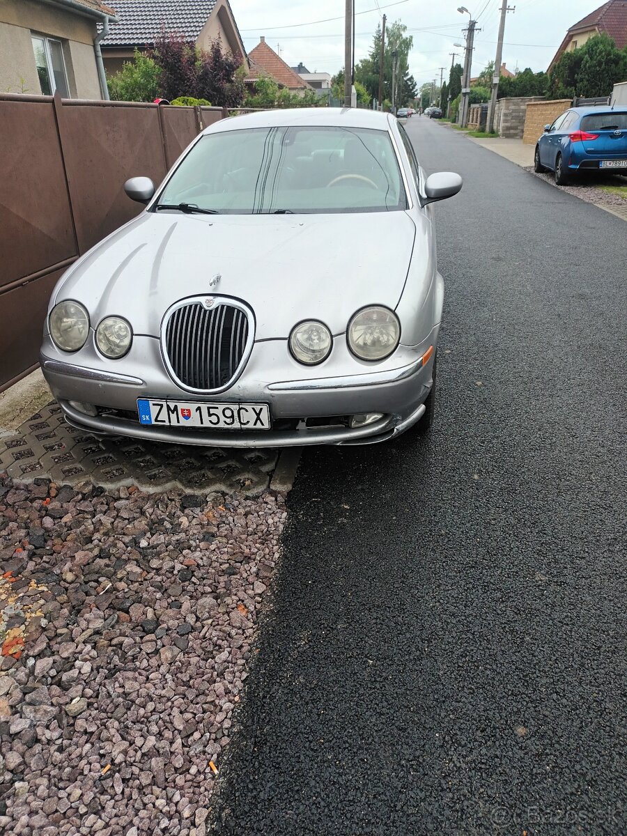 Jaguar s type 3.0 benzin 175kw
