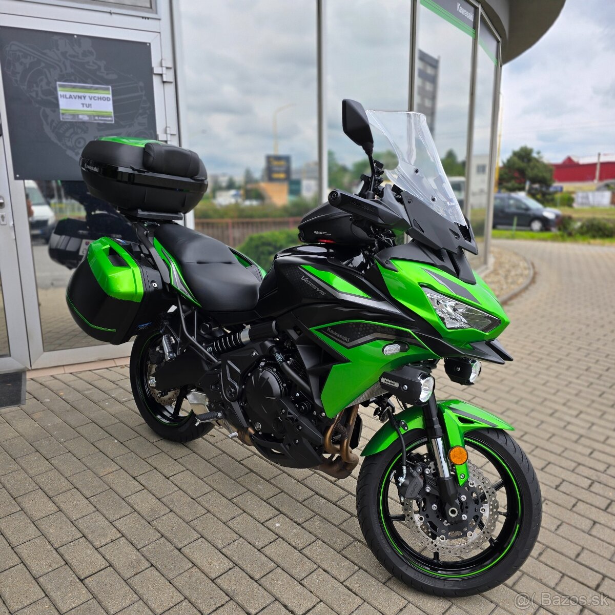 Kawasaki Versys 650 v plnej výbave + navigácia + tankvak