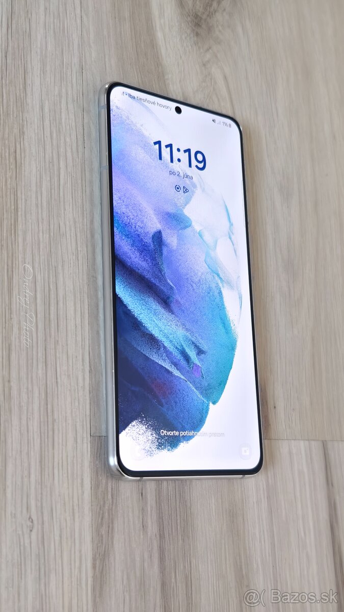 Samsung Galaxy S21 Plus