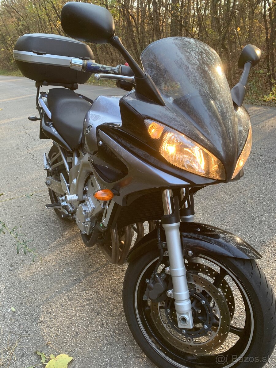 FZ6 Fazer
