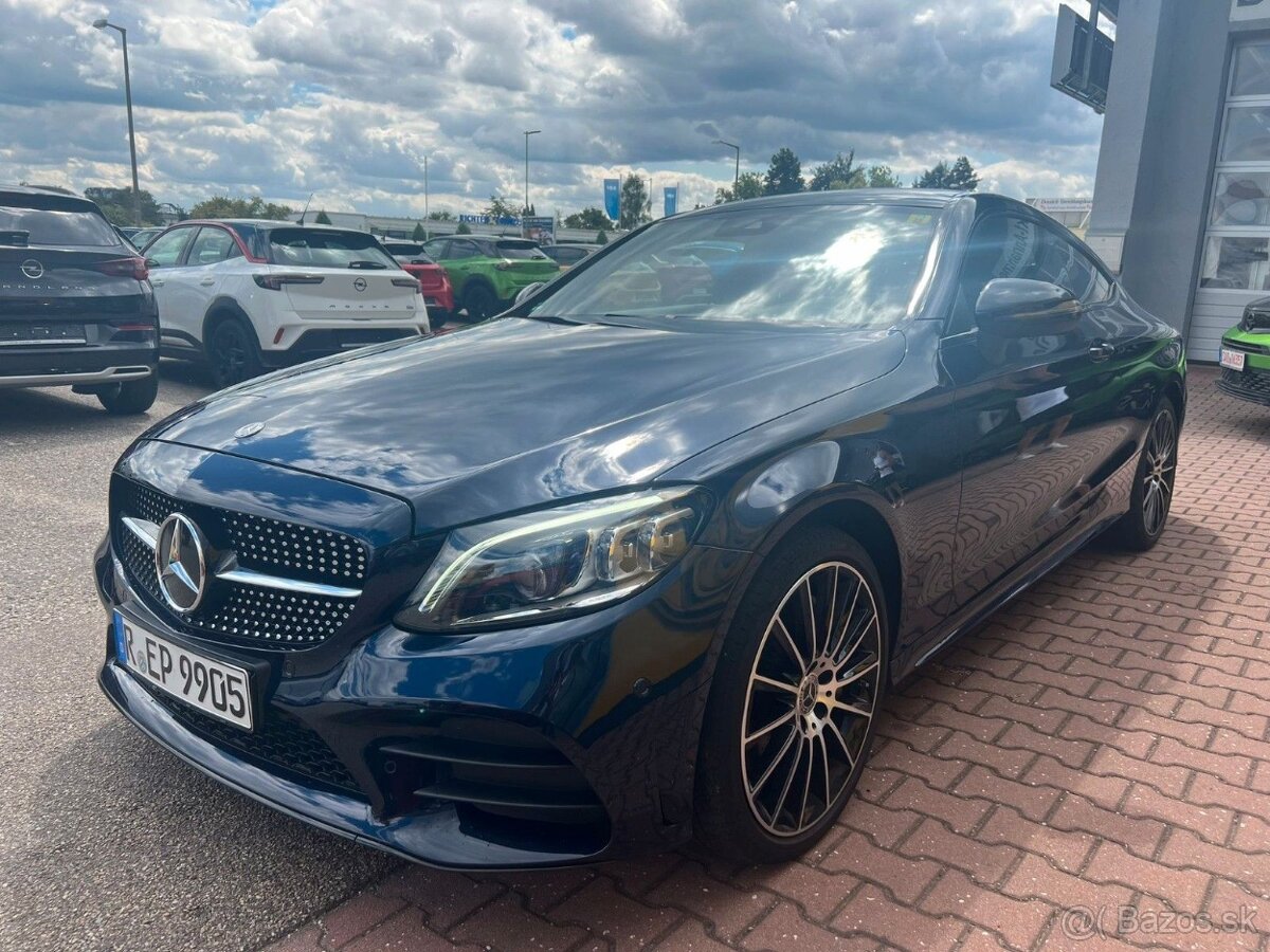 Mercedes-Benz C 400 4MATIC Coupé AMG Line