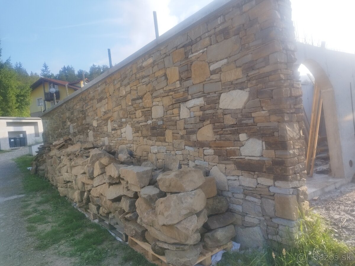 Prírodný kameň pieskovec dlažba obklad