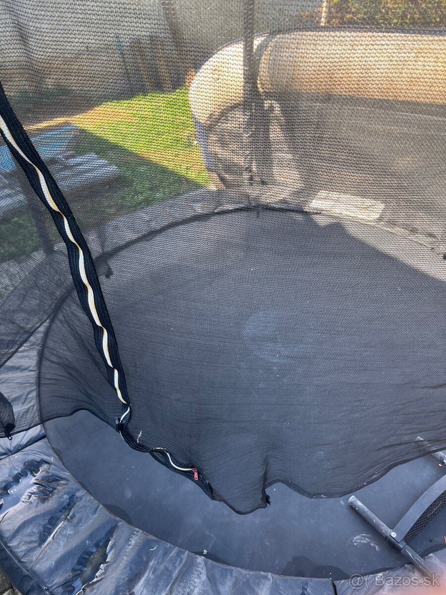 Trampolina