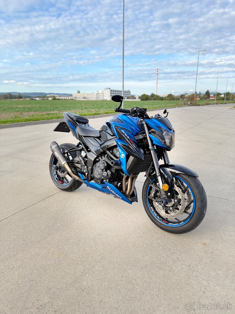 Suzuki gsx-s 750