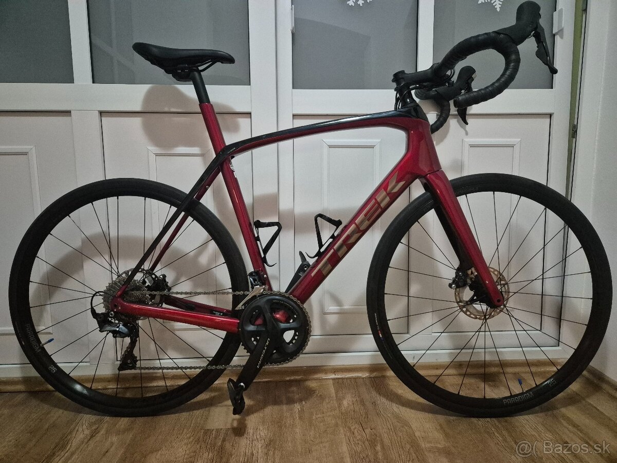 Predám Trek domane Sl6 veľ. 58,crimson/black