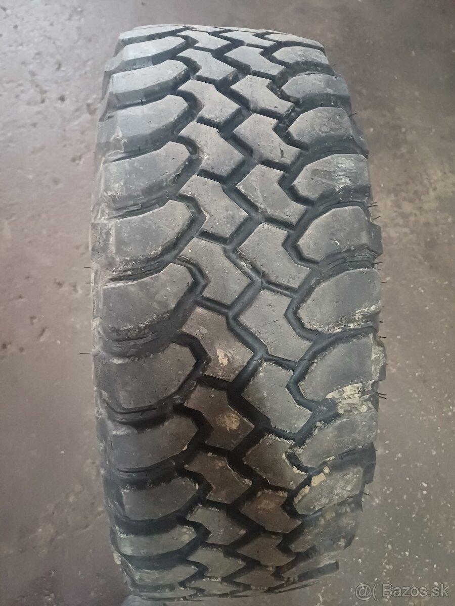 Offroad pneu
