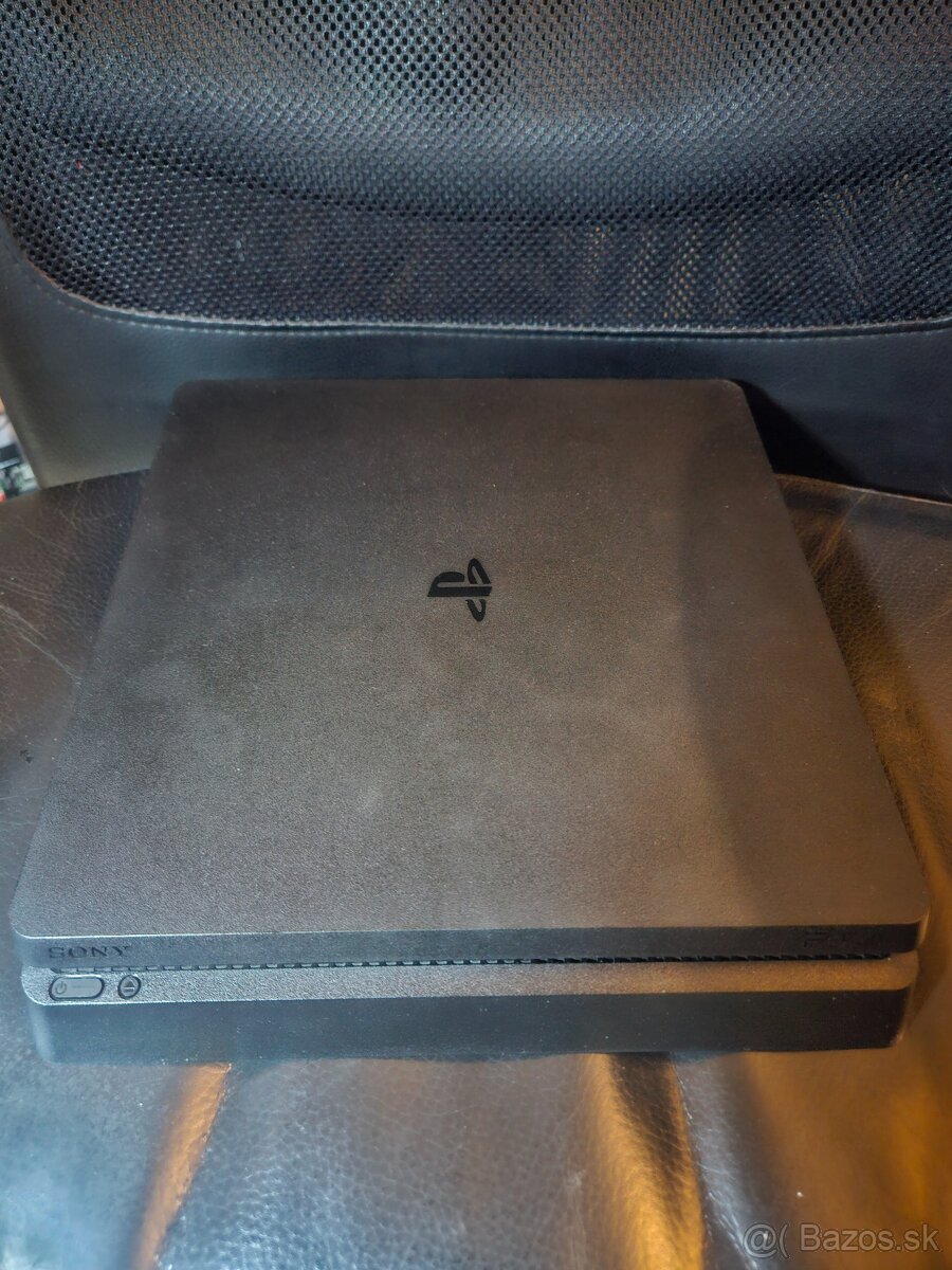 Predam ps4 slim 500gb