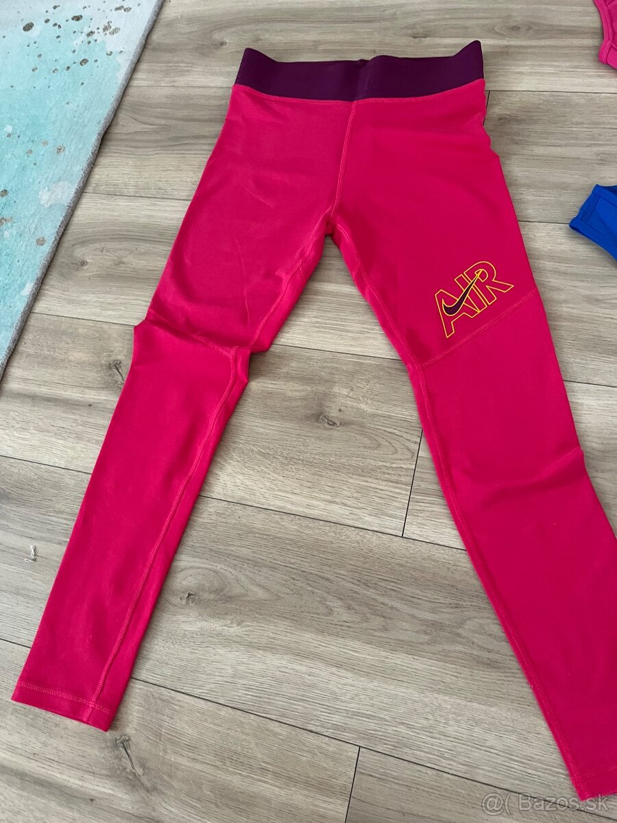 Fuksiove legíny Nike air 152