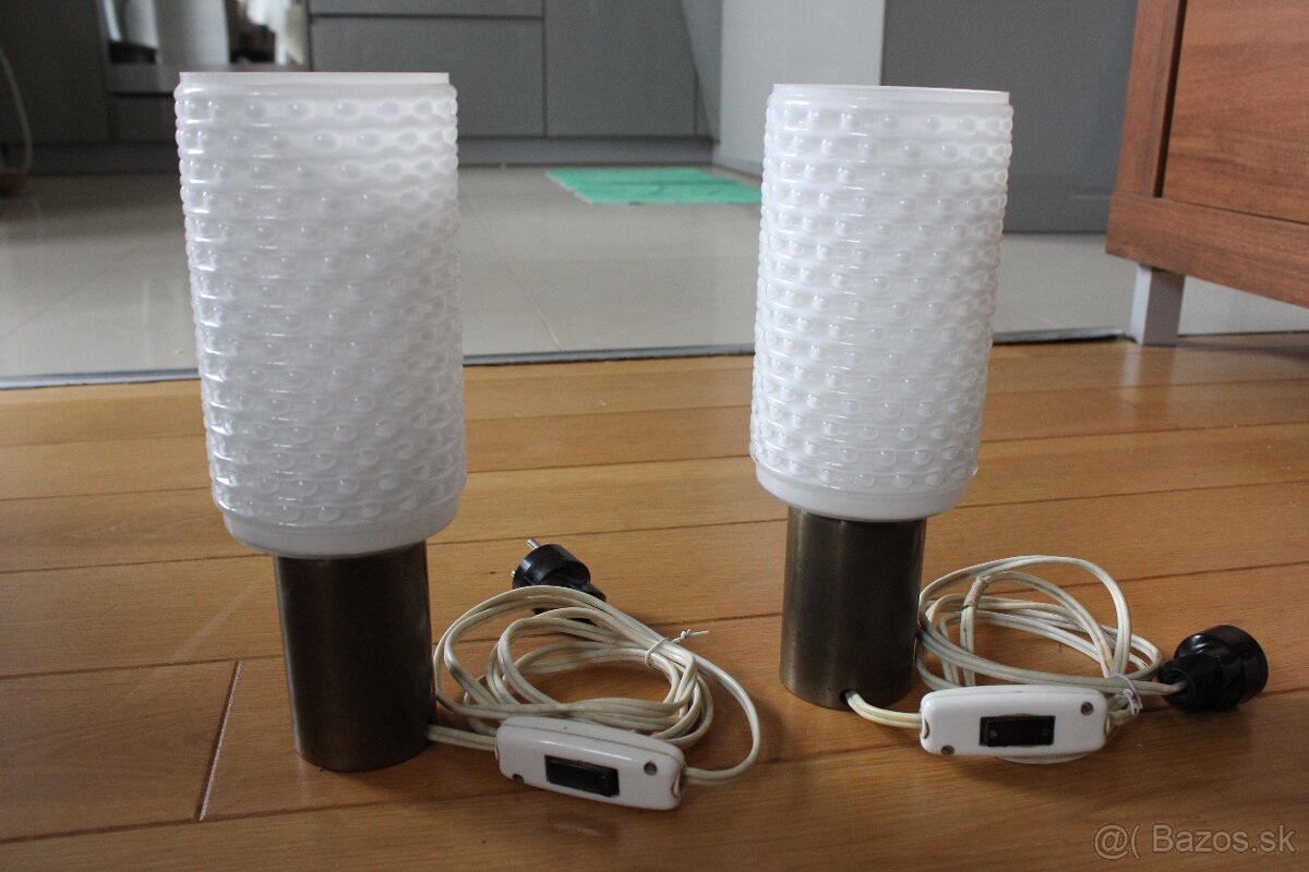 2x mosadzna stolna lampa original CSSR
