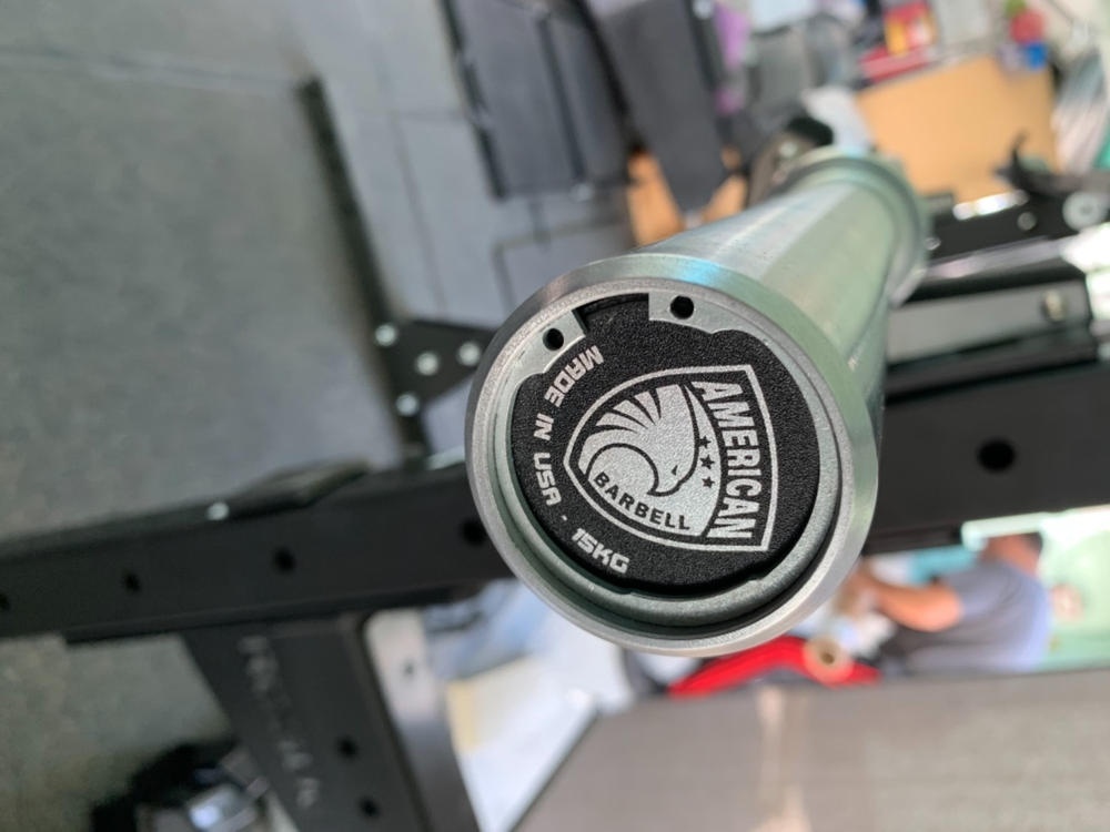 Olympijské tyče American Barbell + polyuretánové kotúče