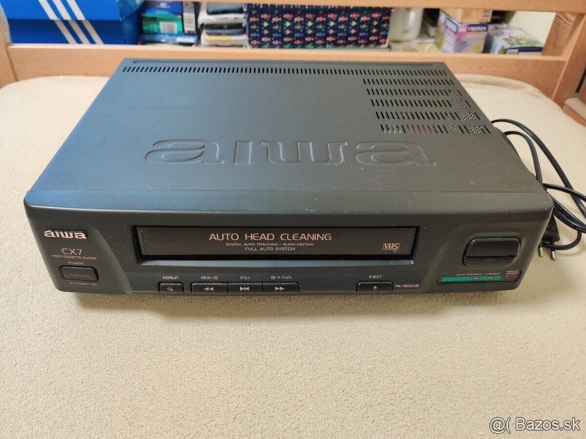 Predám VHS prehrávač Aiwa HV-CX7-KE.//