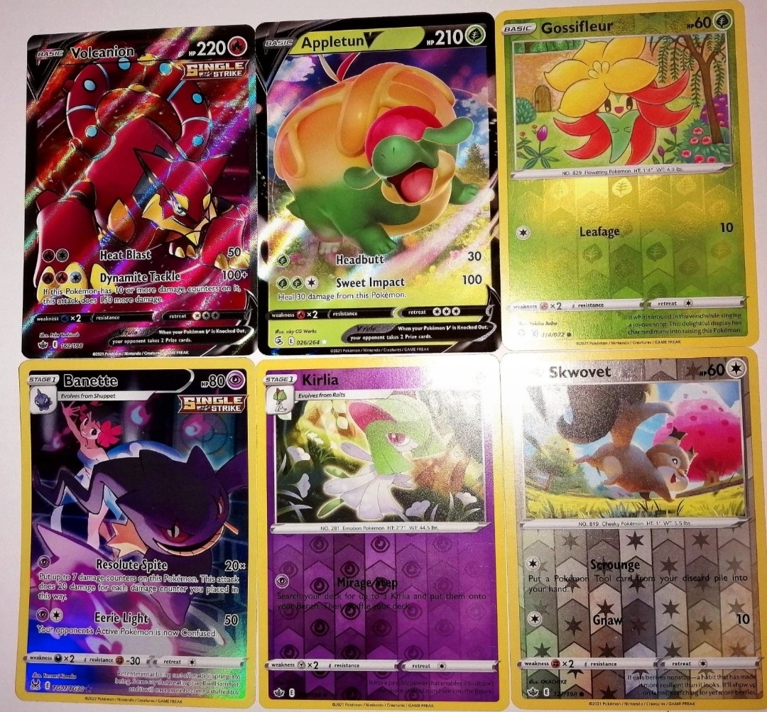 Pokémon karty - cena spolu za sadu