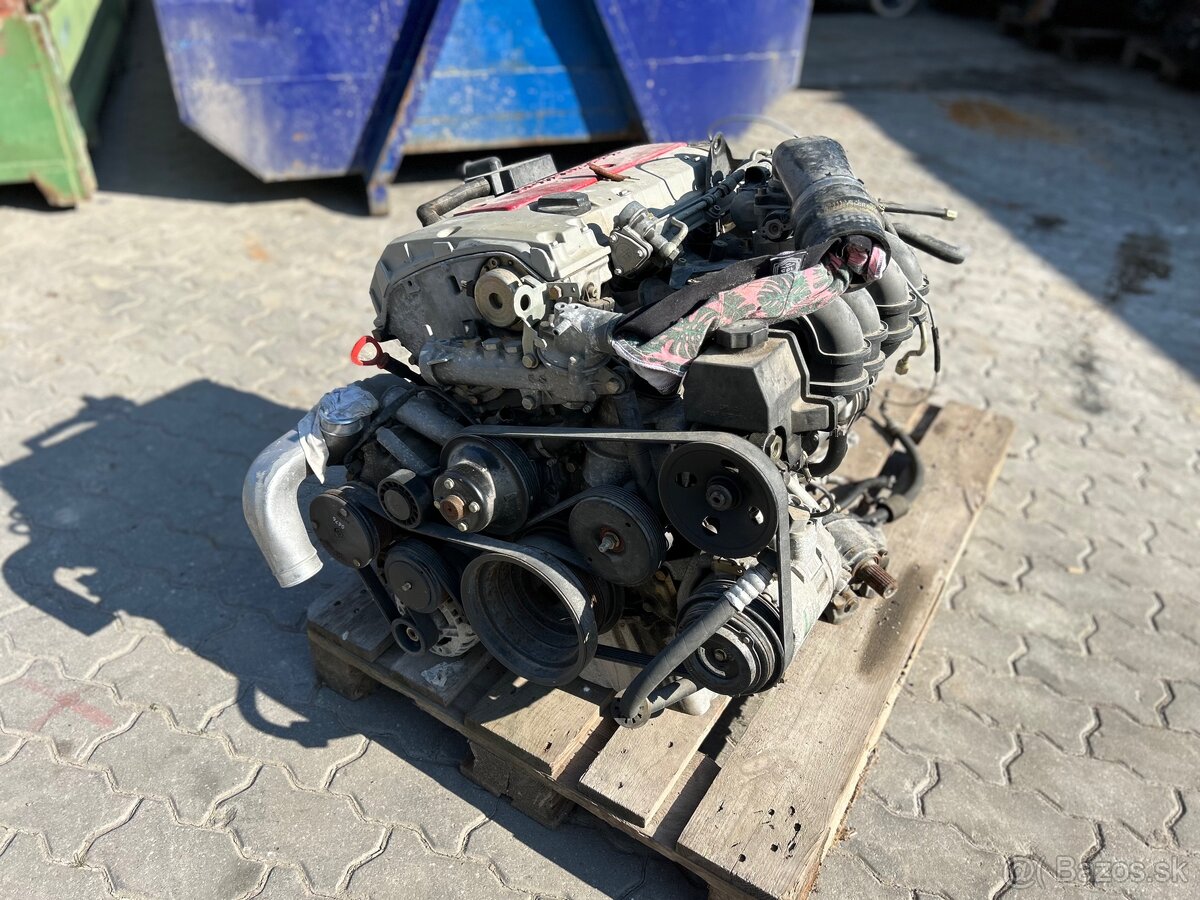 Motor 2.3 kompresor MB r170