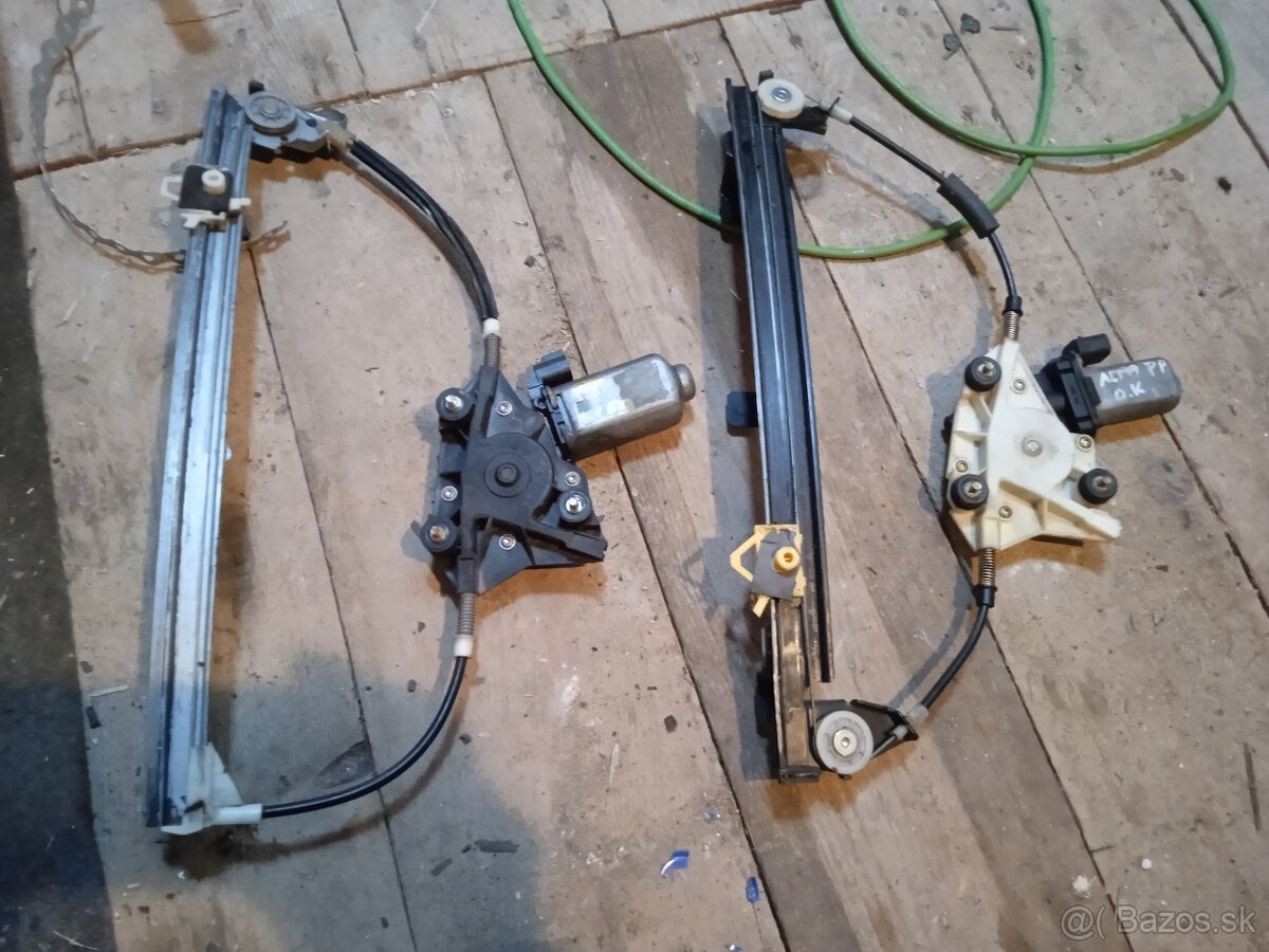 Alfa Romeo 156 elektricke stahovačky