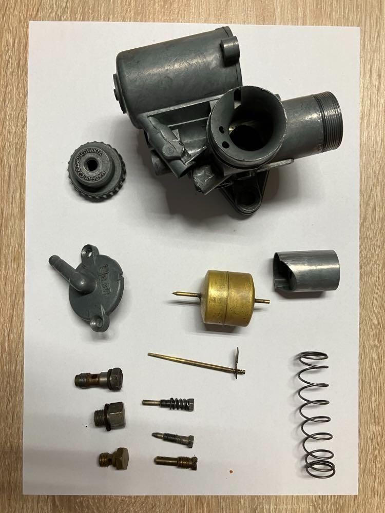 Predam karburator na skuter Tatran / Manet 125