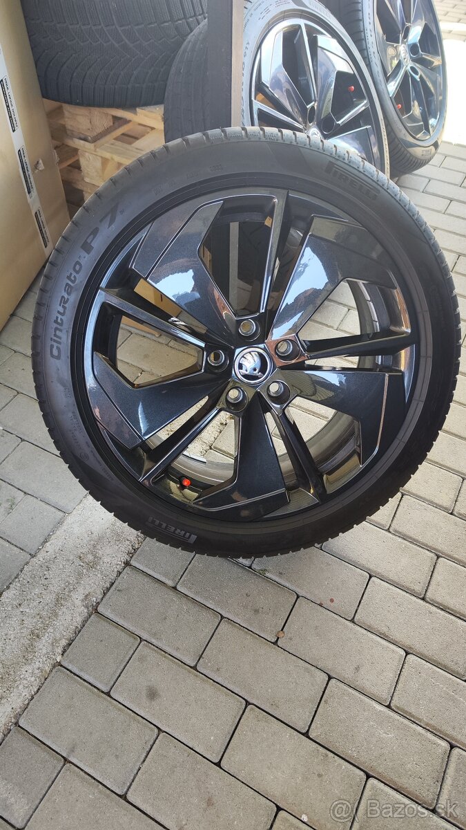 Disky s pneumatikami škoda RS 4