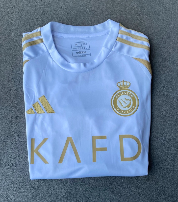 Zlatý dres Al Nassr - Cristiano Ronaldo 7 - M