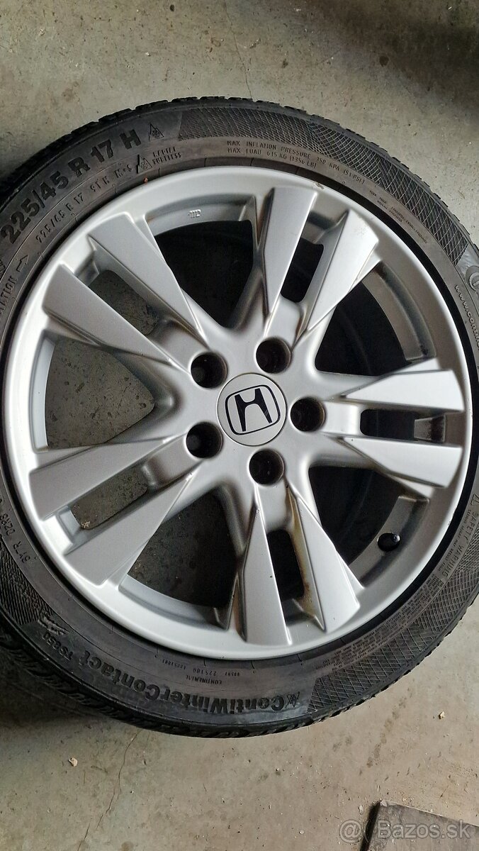 Honda Civic 8g hliníkové disky 225/45/17
