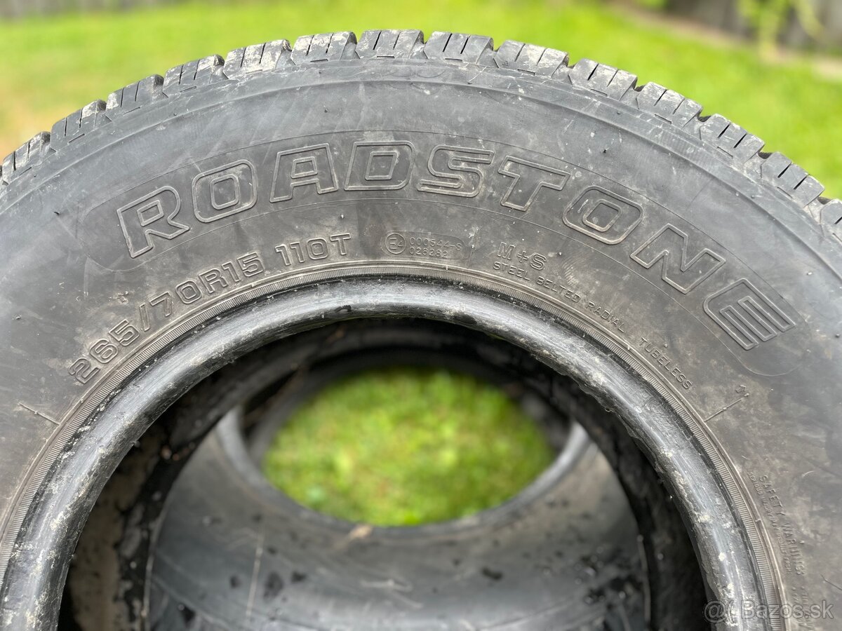 Pneumatiky Roadstone Radial A/T – 265/70 R15 110T (M+S)