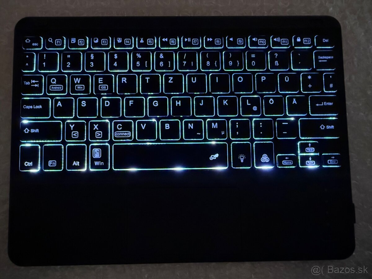 Bezdrôtová Bluetooth klávesnica s touchpadom