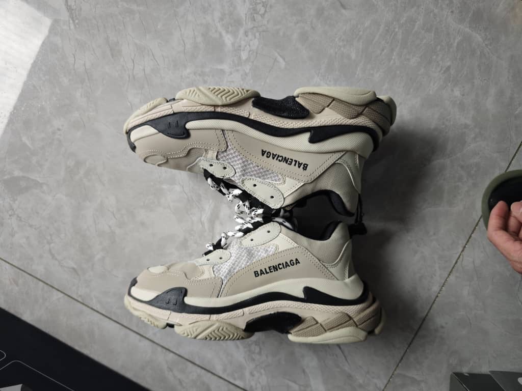 Balenciaga triple-s tenisky