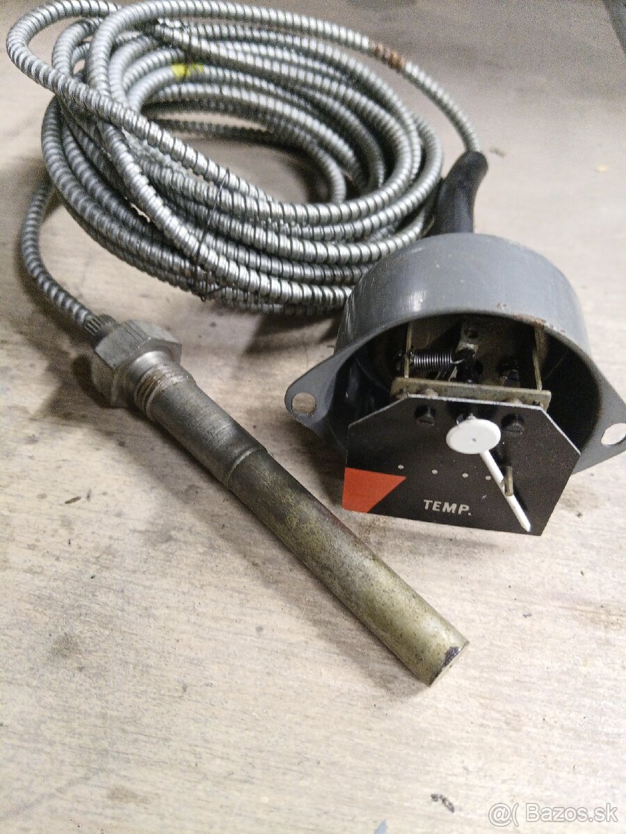 Kapilárny teplomer Tatra 603