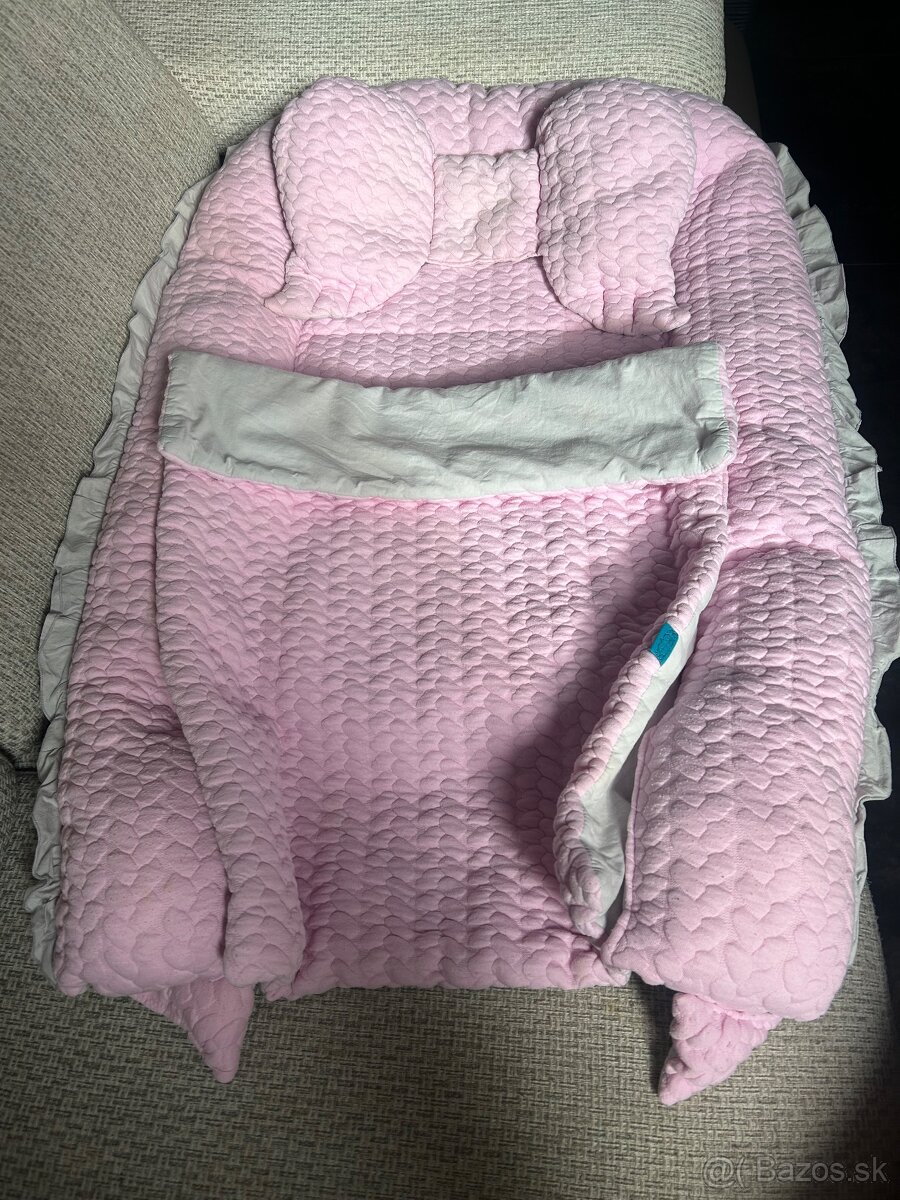 Hniezdo pre novorodenca