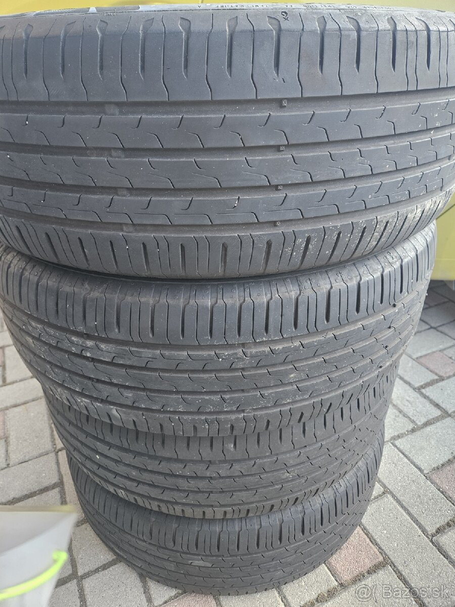 205/55 R17 letne Continetal 4ks