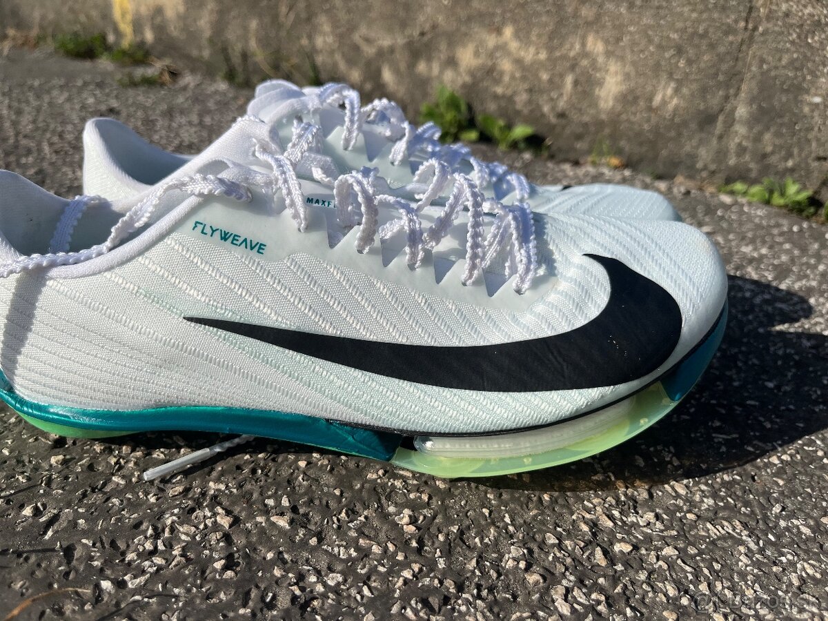 bežecké tretry nike air zoom maxfly 2
