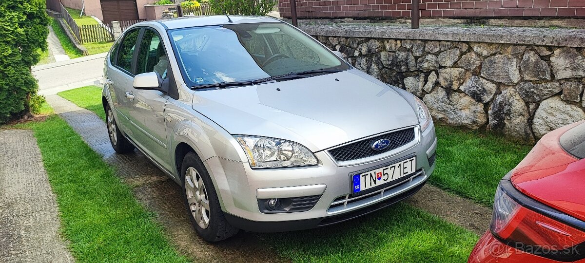 Ford Focus 1,6 benzín +LPG