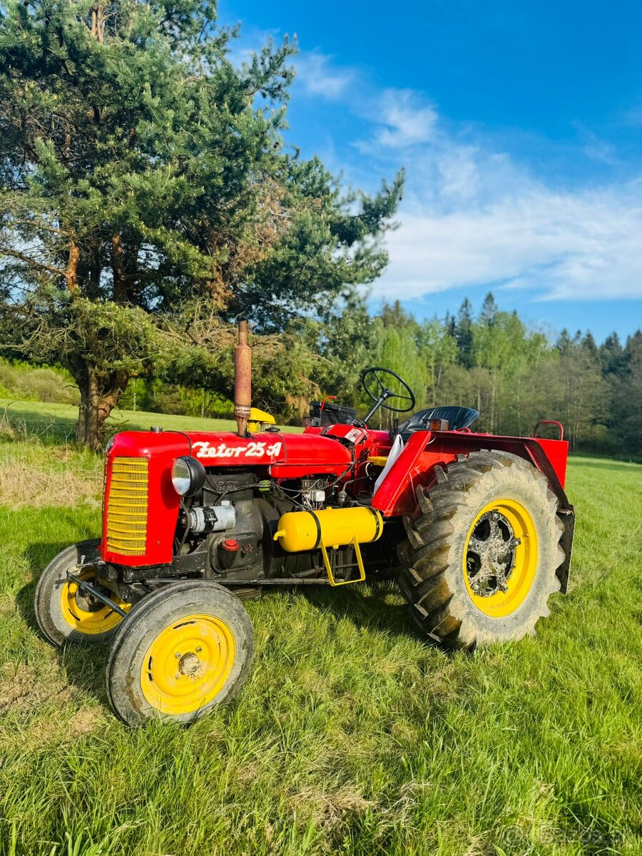 Zetor 25